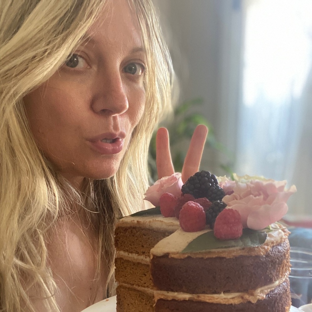 Meet your Posher, Emilie